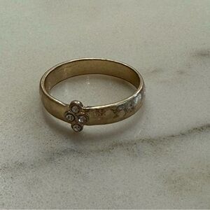 🔥Boutique - Dainty Stacking Ring - Size 7 (estimate)